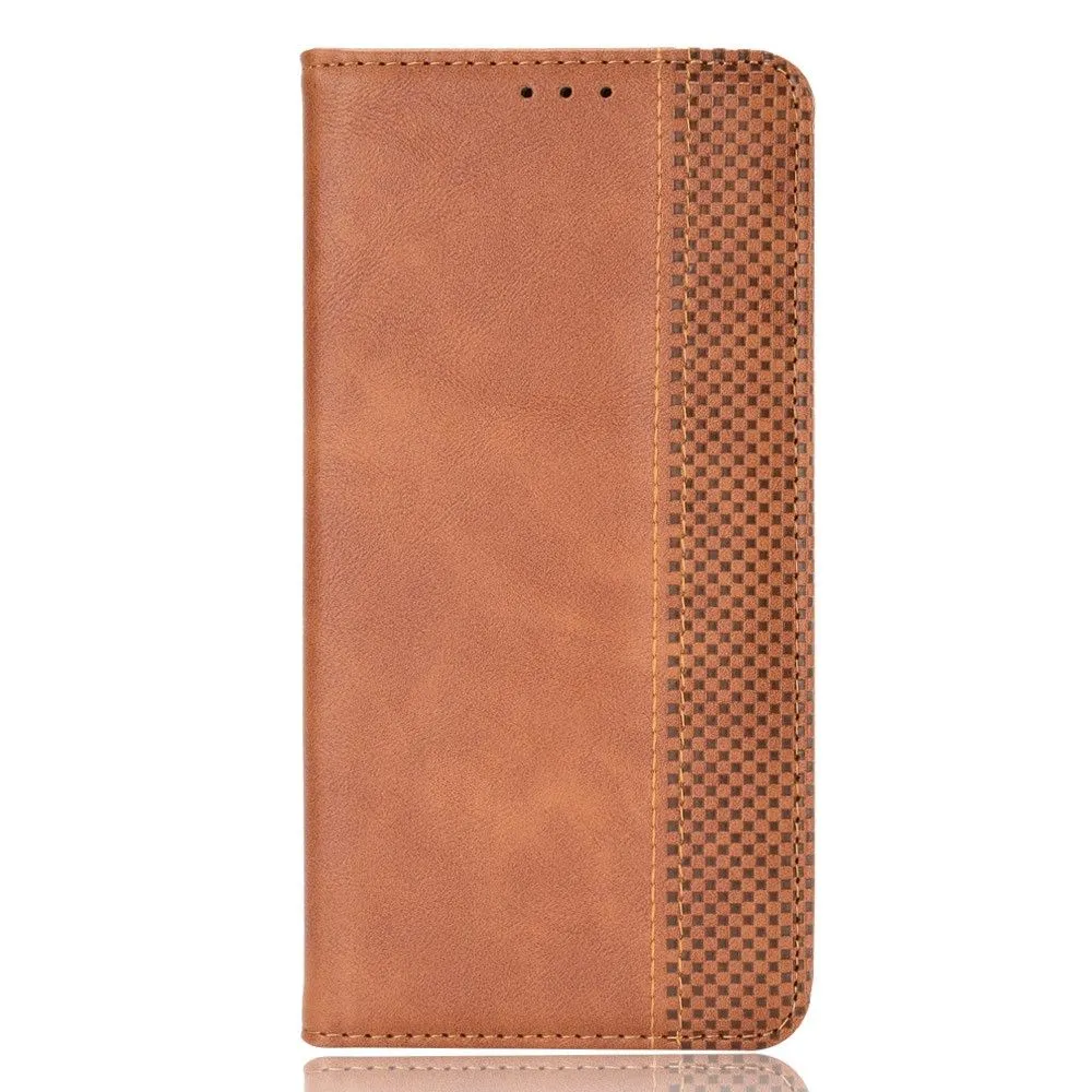 Bofink Vintage Samsung Galaxy S22 Plus leather case - Brown