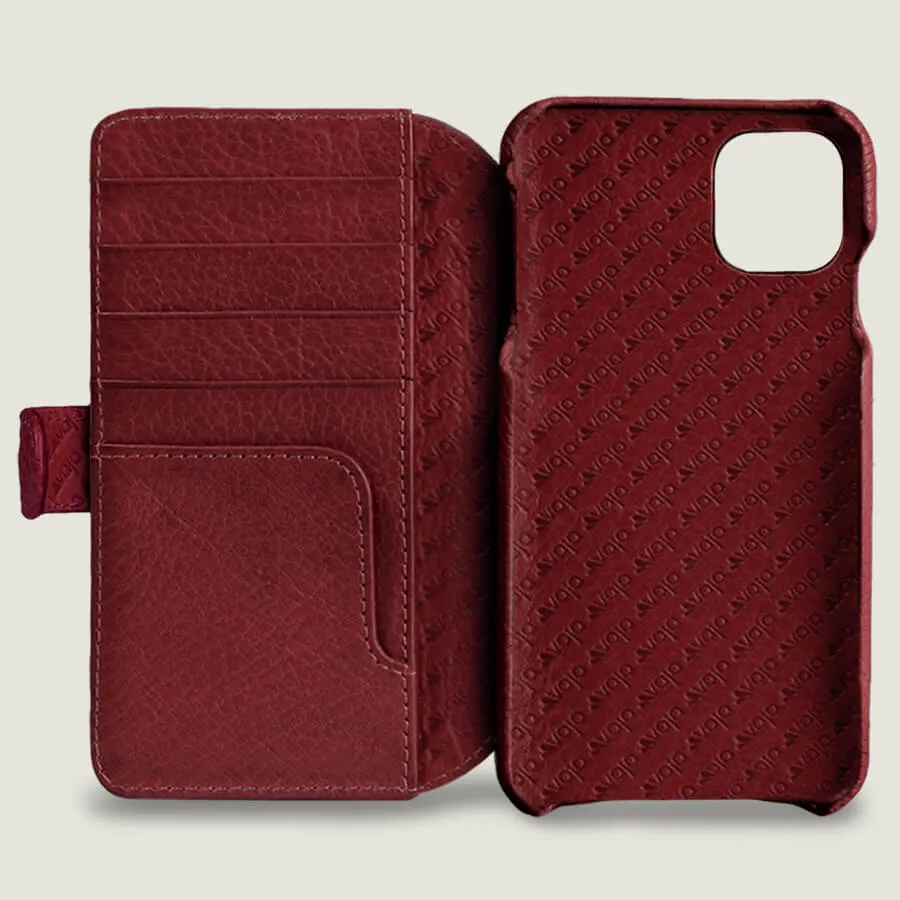 iPhone 11 Pro Max Wallet leather case with magnetic closure