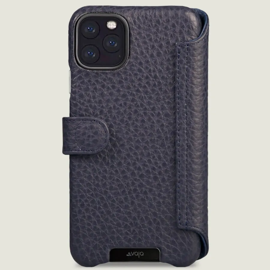 iPhone 11 Pro Max Wallet leather case with magnetic closure