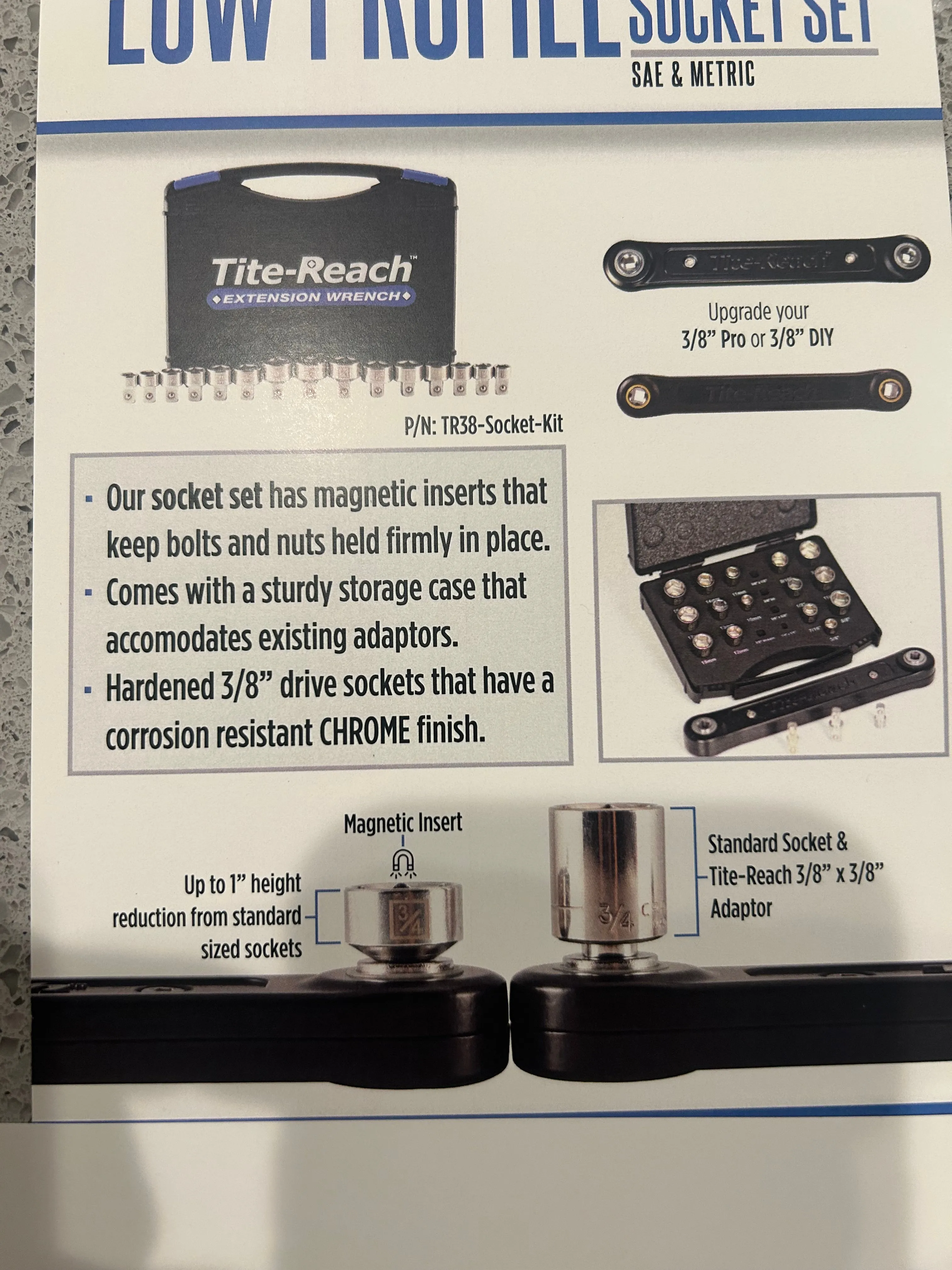 Low profile socket set