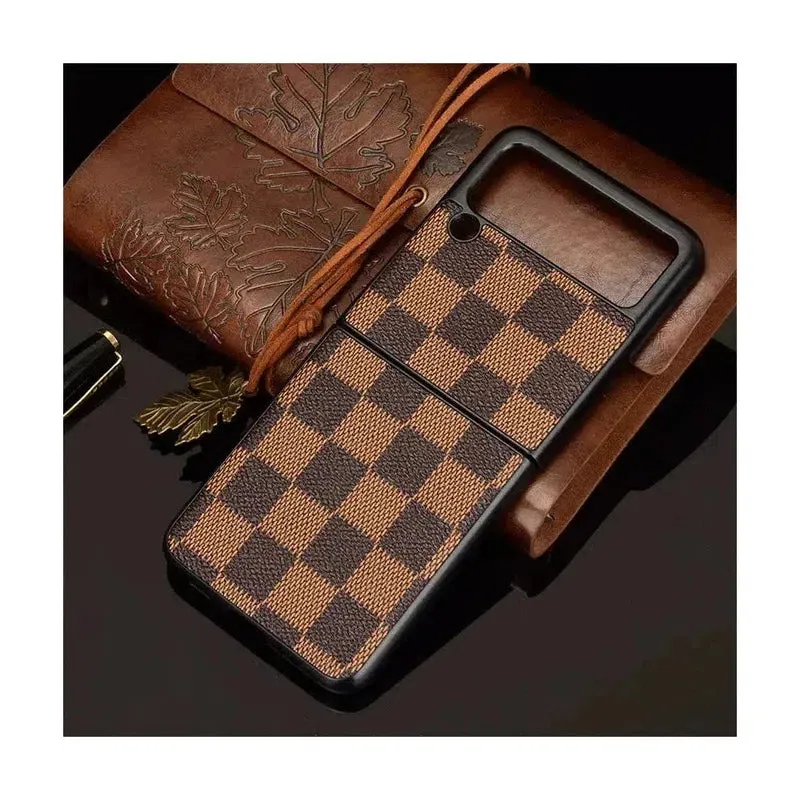 Luxury Lattice Pattern PU Hard Back Cover Case For Samsung Z Flip 3 - Brown