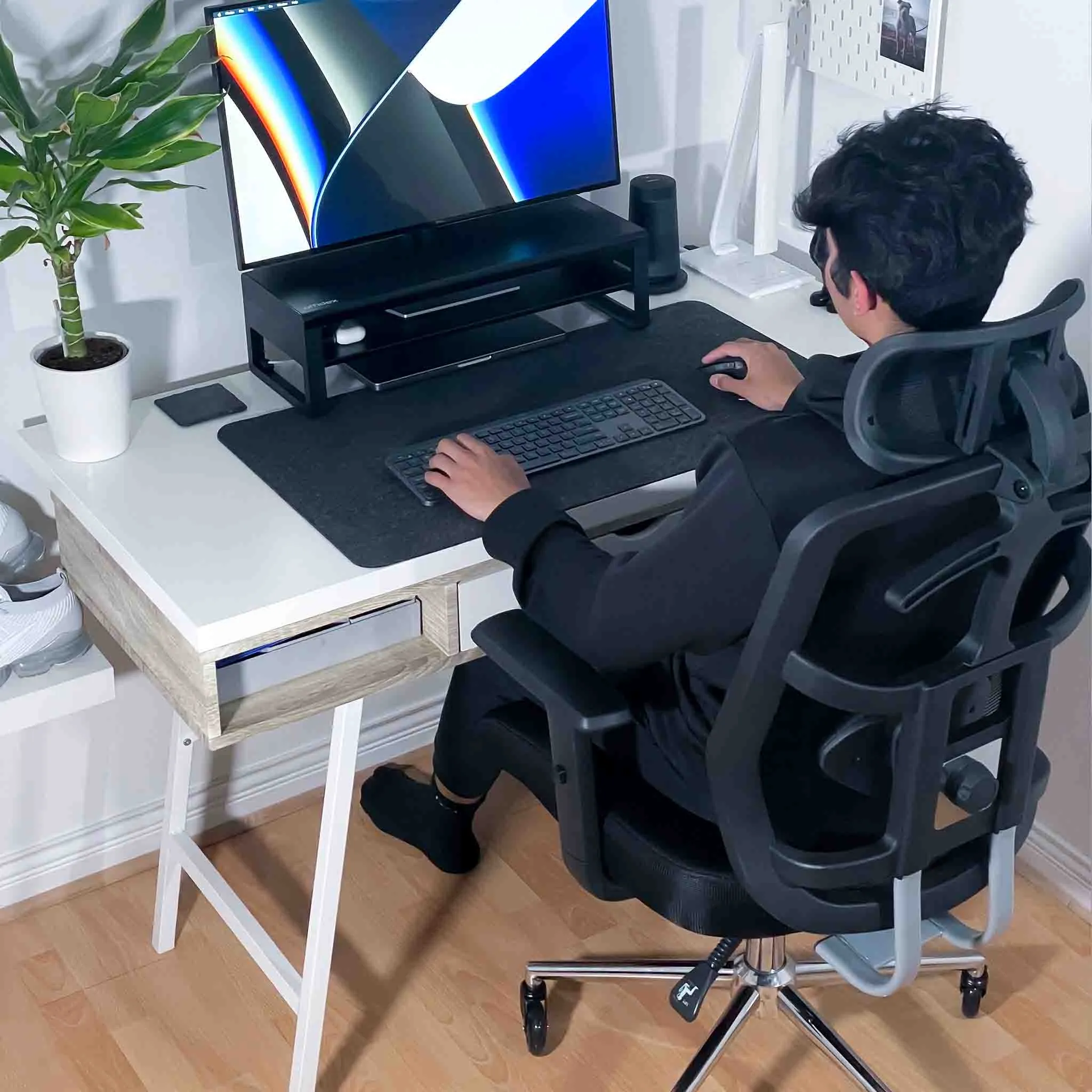 Motion SkyMesh Ergonomic Office Chair