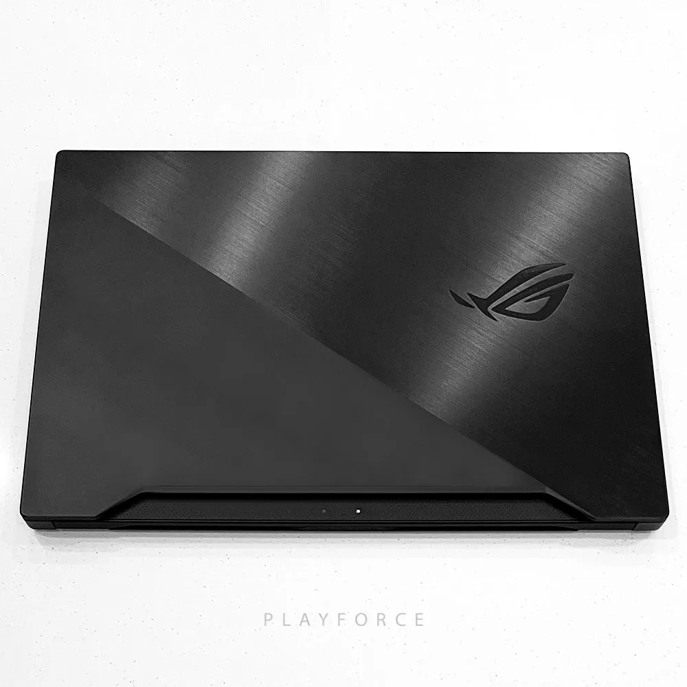 ROG Zephyrus S15 (i7-10875H, RTX 2070S, 16GB, 1TB, 300Hz, 15-inch)