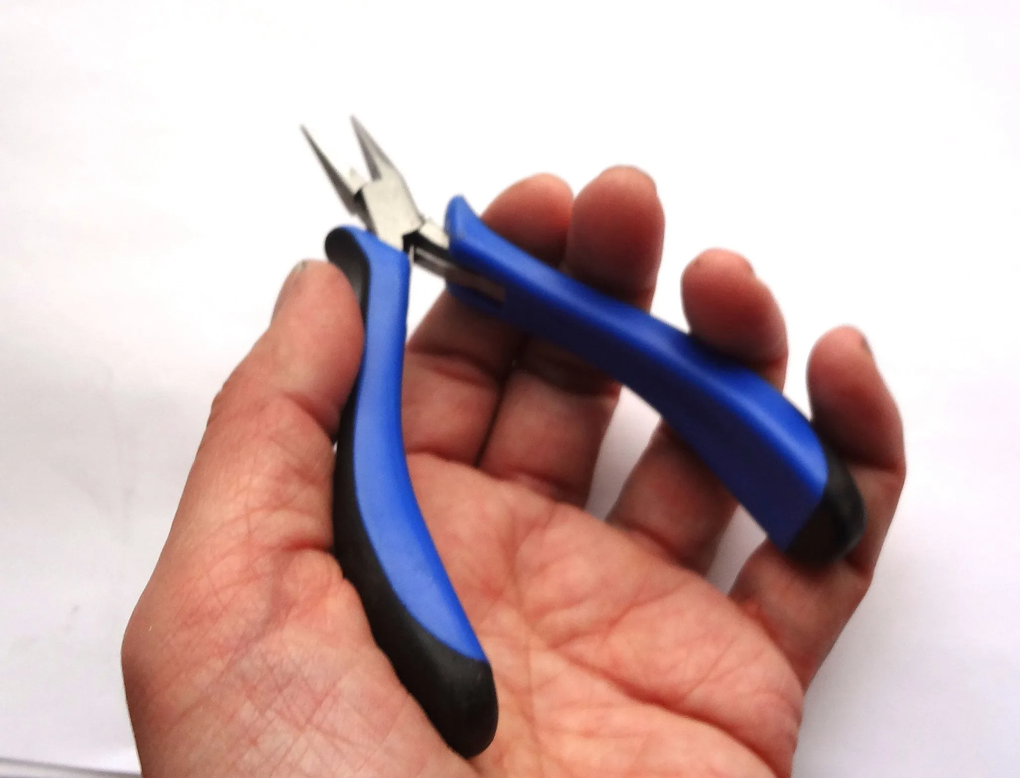 tools / ergonomic German pliers