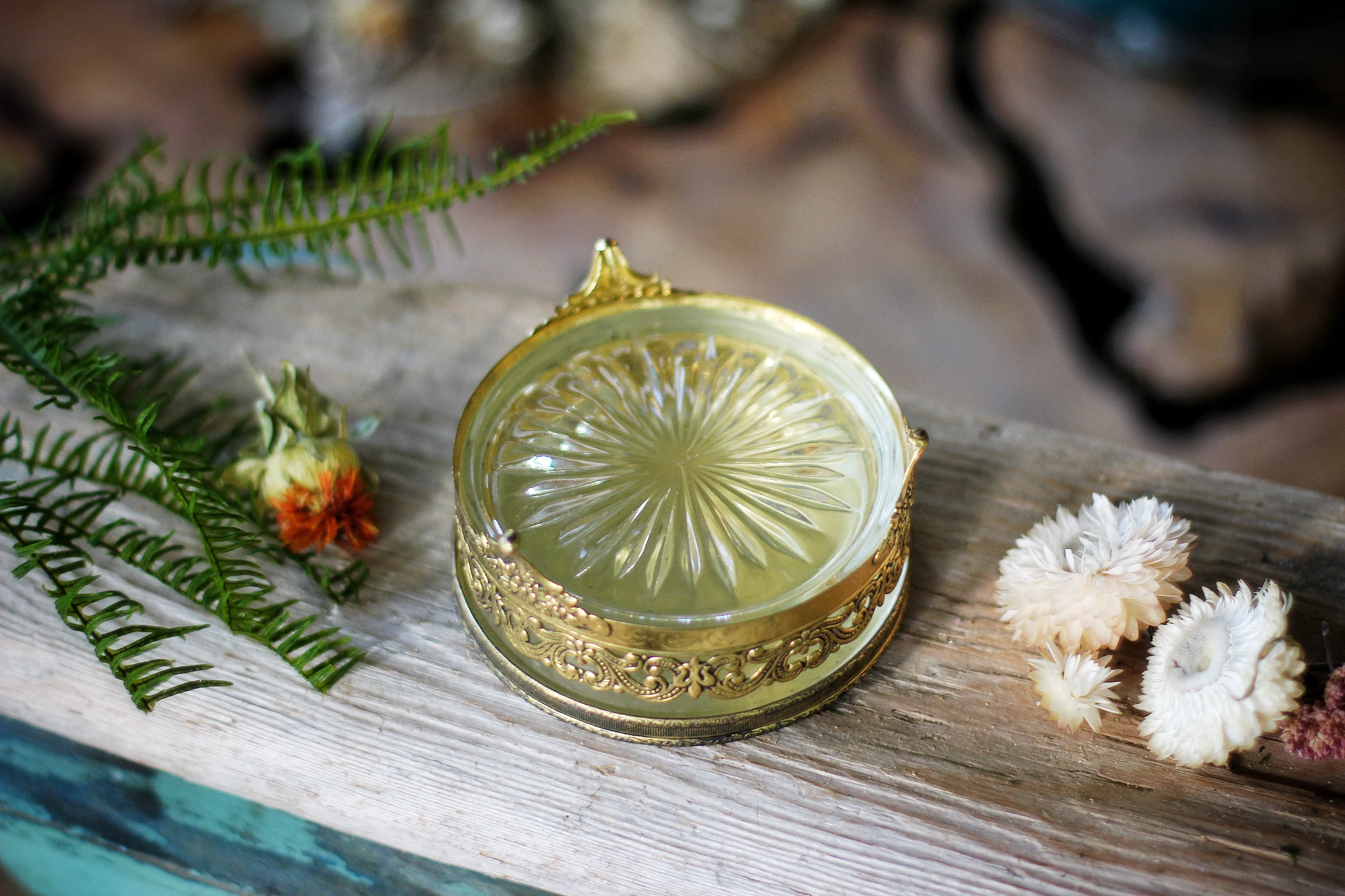 Vintage Flower Filigree Jar