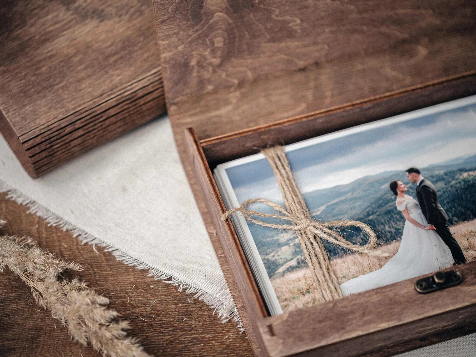 Wood Print Box Wedding Box for Photos Gifts for Clients