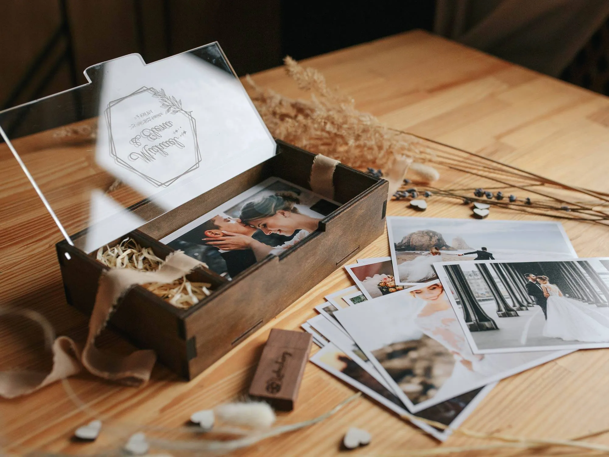 Wooden Photo Box with Acrylic Lid for Prints Packaging